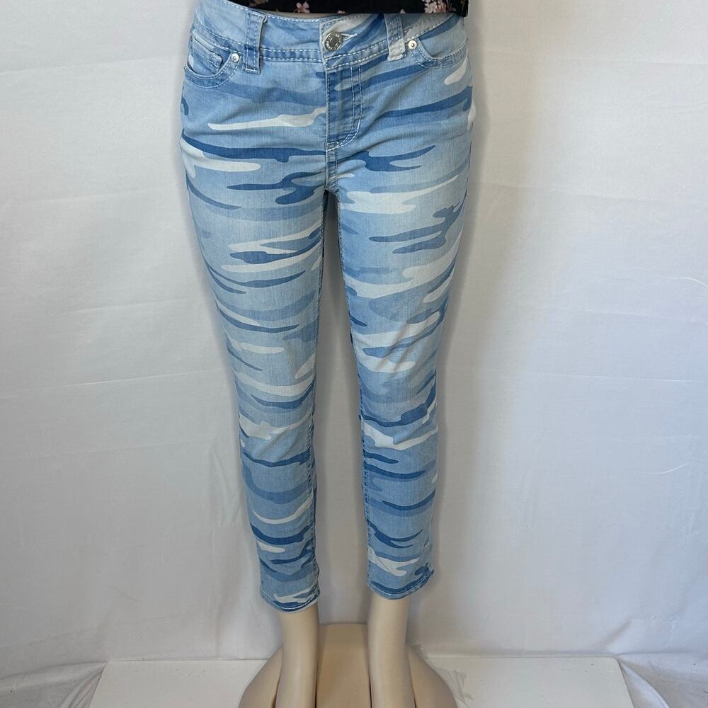 Seven7 Blue Camo Skinny Jeans Women’s Stretch Denim Mid Rise size 8